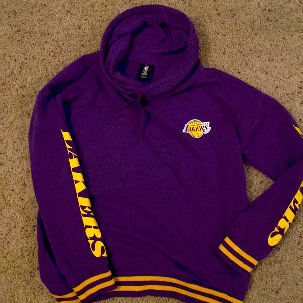 Lakers sweatshirt for women